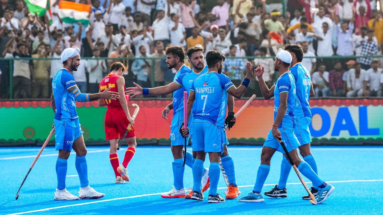 Asia Cup 2025: জয়েৰে অভিযান আৰম্ভ ভাৰতৰ, হেট্ৰিকেৰে উজলিল অধিনায়ক হৰমনপ্ৰীত Asia Cup 2025: জয়েৰে অভিযান আৰম্ভ ভাৰতৰ, হেট্ৰিকেৰে উজলিল অধিনায়ক হৰমনপ্ৰীত
