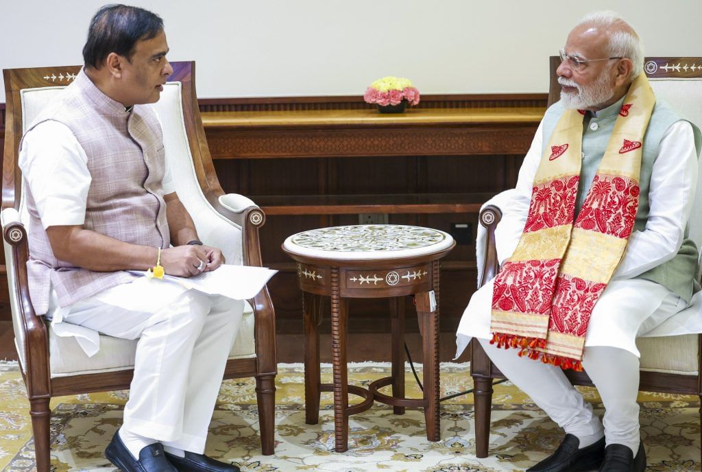Pm Modi Meets Himanta Biswa Sarma