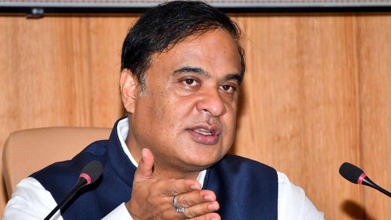 ১৩০ সংখ্যক সংশোধনী বিধেয়কৰ ভুল বাখ্যা কৰিছে বিৰোধীয়ে! মুখ্যমন্ত্ৰীয়ে জনালে এই আহ্বান