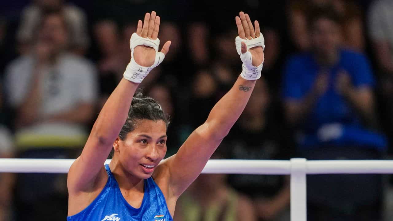 চুপ চাপ মূৰ তল কৰি আমি কোৱাৰ দৰে কৰা, লাভলীনাক বৰগোঁহাইক অপমান! দমনৰ বিৰুদ্ধে আৱাজ উঠালে অসম কন্যাই