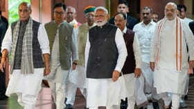 অমিত শ্বাহে ৰচিলে ইতিহাস, একেখন নাৱৰেই যাত্ৰী আন দুগৰাকী মন্ত্ৰীও