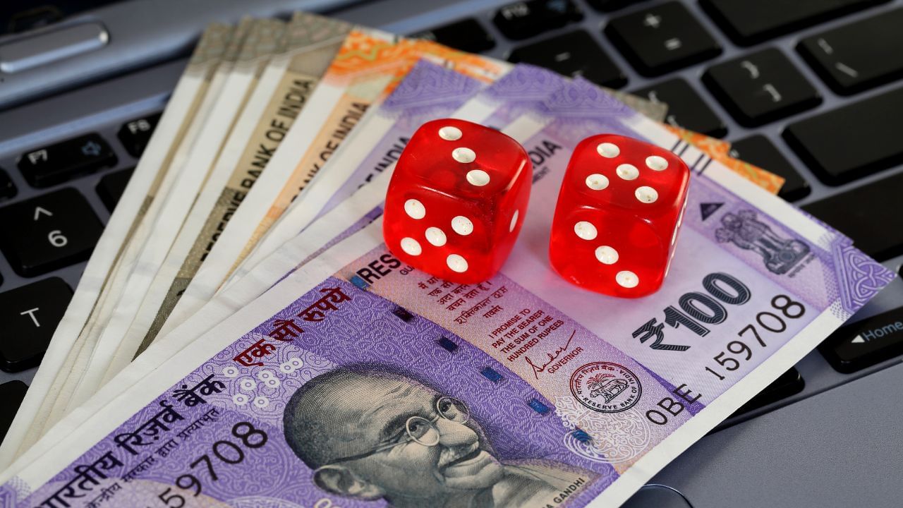 Online Gaming Law 2025: গেম খেলি ধন উপাৰ্জন কৰা বন্ধ, আইনত পৰিণত হ’ল অনলাইন গেমিং প্ৰচাৰ আৰু নিয়ন্ত্ৰণ বিধেয়ক, ২০২৫ Online Gaming Law 2025: গেম খেলি ধন উপাৰ্জন কৰা বন্ধ, আইনত পৰিণত হ’ল অনলাইন গেমিং প্ৰচাৰ আৰু নিয়ন্ত্ৰণ বিধেয়ক, ২০২৫