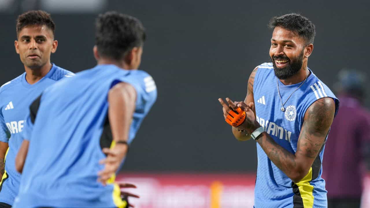 এছিয়া কাপত বিপদত পৰিব নেকি ভাৰত! সূৰ্য, আয়াৰ আৰু পাণ্ডিয়া সন্দৰ্ভত পোহৰলৈ আহিছে এনে খবৰ...