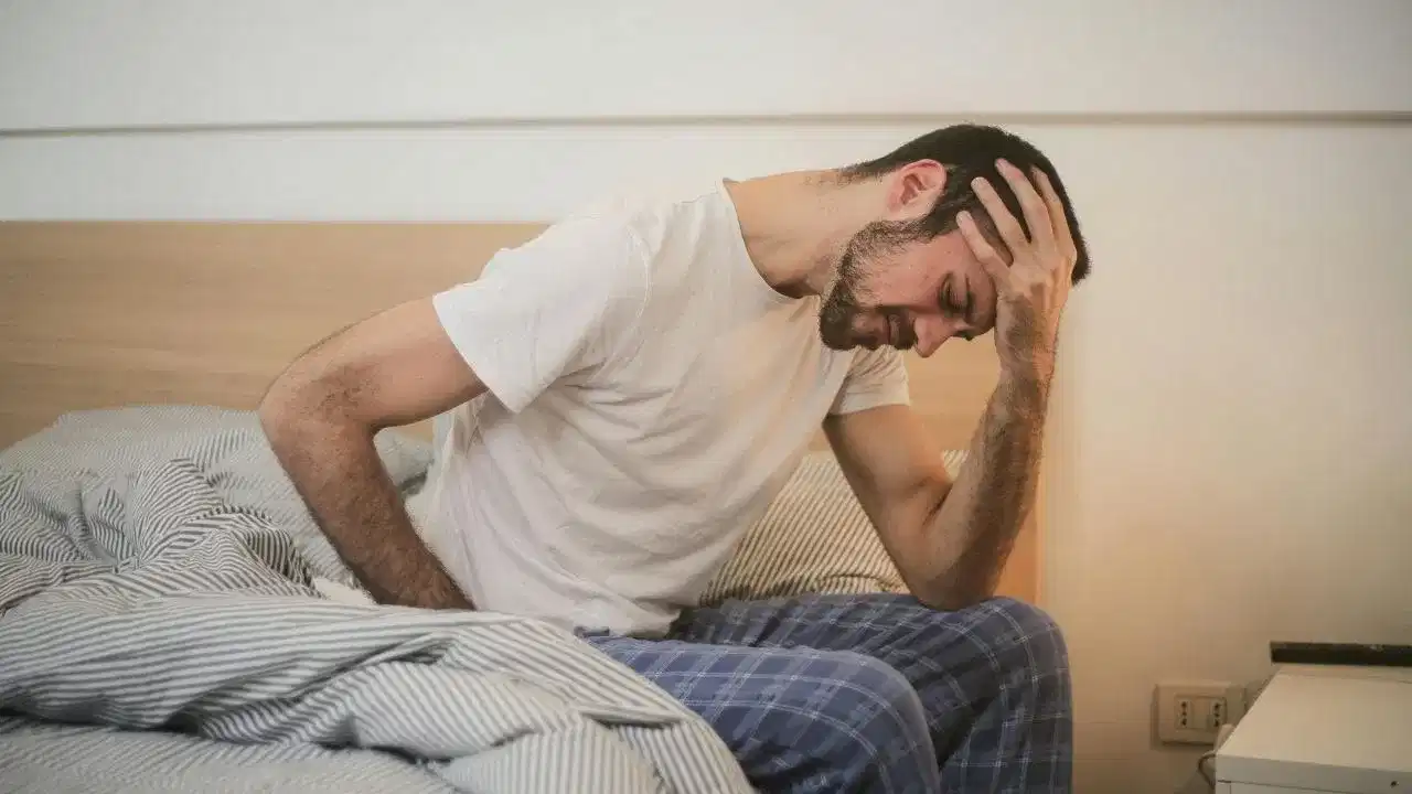 Liver infection symptoms: যকৃতৰ সংক্ৰমণ হলে শৰীৰে দিয়ে ৬ টা সংকেত,জানক চিকিৎসকৰ পৰা...