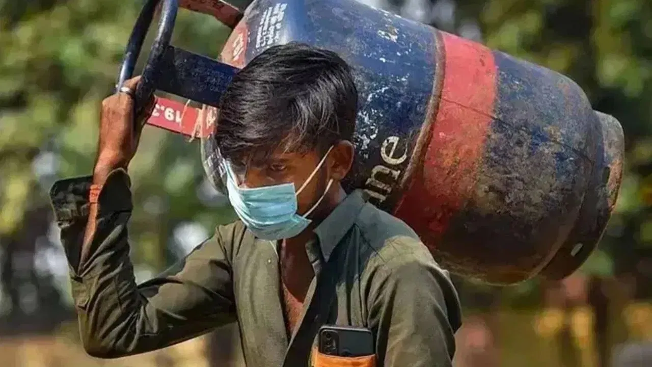 উজ্জ্বলা হিতাধিকাৰীৰ বাবে সুখবৰ! ঘৰুৱা চিলিণ্ডাৰৰ ৰাজসাহায্যক লৈ কেবিনেটৰ ডাঙৰ সিদ্ধান্ত…