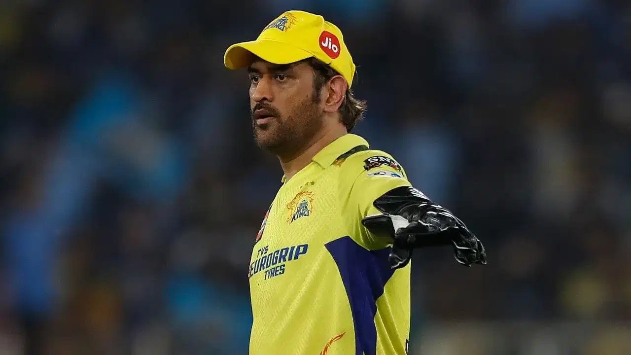 আগন্তুক ৫ বছৰলৈকে মই...IPL ৰ পৰা অৱসৰ গ্ৰহণ সন্দৰ্ভত ডাঙৰ মন্তব্য ধোনীৰ... আগন্তুক ৫ বছৰলৈকে মই...IPL ৰ পৰা অৱসৰ গ্ৰহণ সন্দৰ্ভত ডাঙৰ মন্তব্য ধোনীৰ...