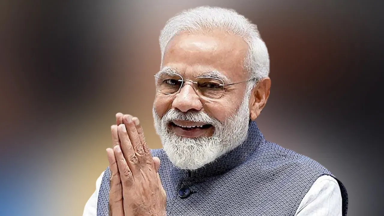 উল্লেখ্য যে, এইবাৰ বছৰজোৰা কাৰ্যসূচীৰে ভূপেন হাজৰিকাৰ শতবাৰ্ষিকী অনুষ্ঠান আয়োজন কৰিছে অসম চৰকাৰে। তেনে পৰিপ্ৰেক্ষিতত এই অনুষ্ঠানৰ উদ্বোধন কৰিবলৈ প্ৰধানমন্ত্ৰীক আহ্বান জনাইছিল শৰ্মাই। কিন্তু উপ-ৰাষ্ট্ৰপতি নিৰ্বাচনৰ বাবে এতিয়া ১৩-১৪ ছেপ্টেম্বৰত অসমত উপস্থিত থাকিব মোদী।