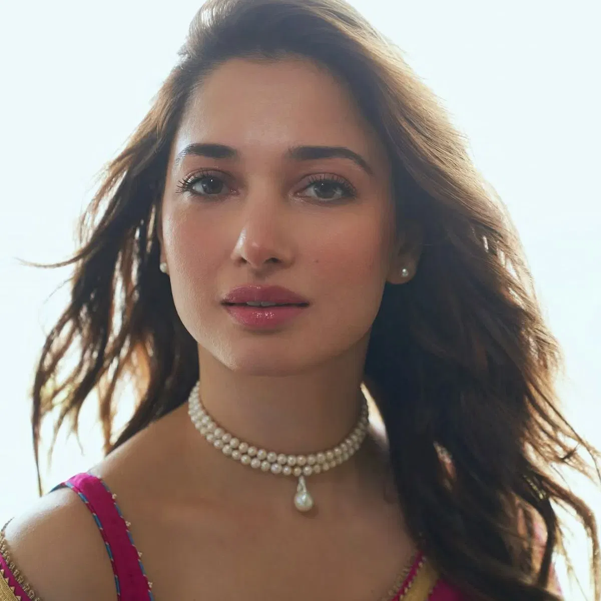 ছবিৰ উপৰিও তমান্নাই তেওঁৰ সৌন্দৰ্য্যৰ বাবেও শিৰোনাম দখল কৰে। শেহতীয়াকৈ অভিনেত্ৰীগৰাকীয়ে এক সাক্ষাৎকাৰৰ সময়ত নিজৰ সৌন্দৰ্য্যৰ গোপনীয়তা আৰু টিপছ সম্পৰ্কে মুকলিকৈ কয়।