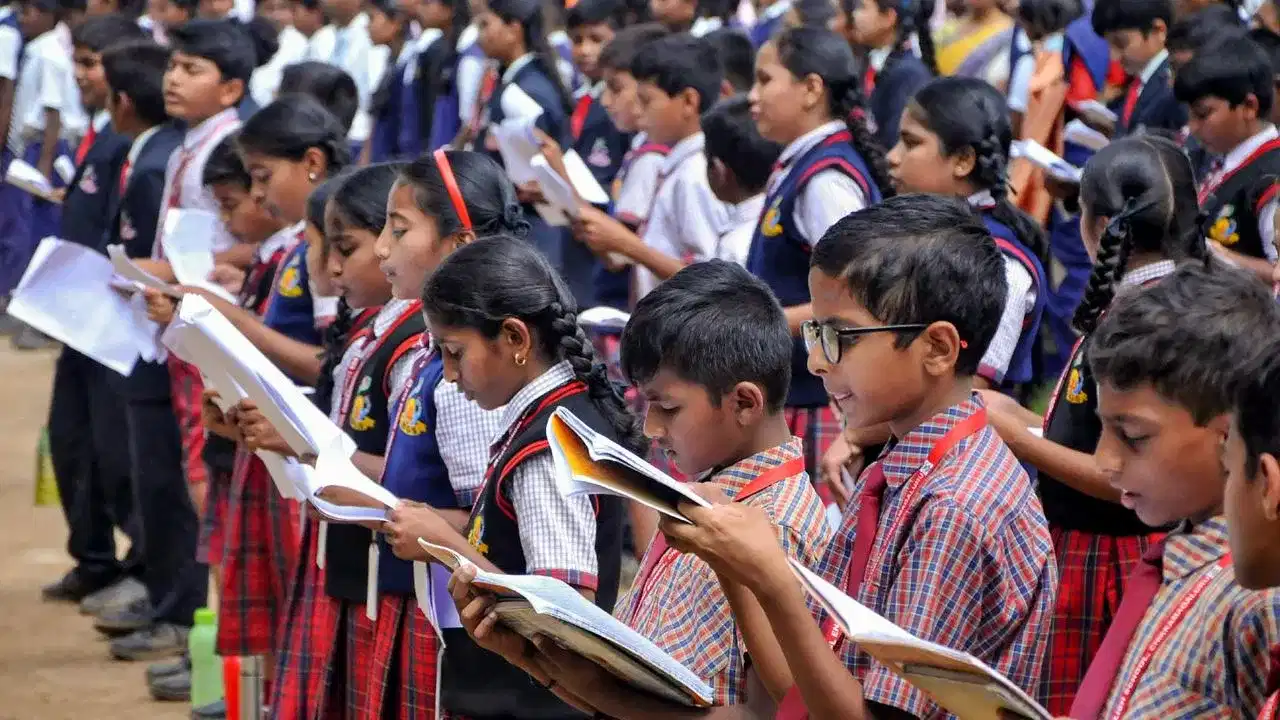 Teachers day 2025 speech: ছাত্ৰ-ছাত্ৰীৰ বাবে শিক্ষক দিৱসৰ চমু ভাষণ...