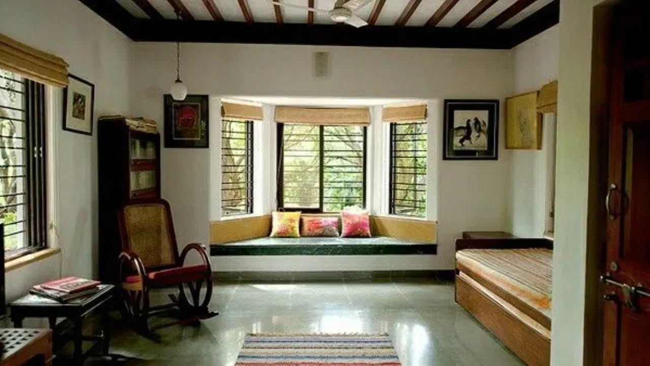 উত্তৰ-পশ্চিম দিশক বাস্তুত ৰাহুৰ দিশ বুলি ধৰা হয়। গধুৰ বস্তু যদি এই দিশত ৰখা হয়, তাত লেতেৰা, শৌচাগাৰ নিৰ্মাণ কৰা হয়, তেতিয়া ৰাহুৱে অশুভ ফল দিবলৈ আৰম্ভ কৰে। ইয়াৰ ফলত মানসিক চাপ, সিদ্ধান্ত গ্ৰহণৰ ক্ষেত্ৰত বিভ্ৰান্তি আৰু পাৰিবাৰিক বিসংগতিৰ সৃষ্টি হয়। এই দিশটো সদায় পৰিষ্কাৰ কৰি ৰাখিব।