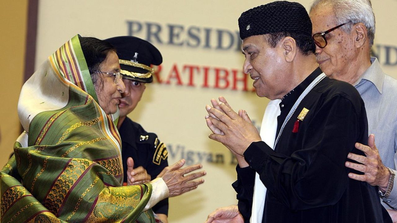 Bhupen Hazarika Awards: সুধাকণ্ঠ উপাধিৰ পৰা ভাৰতৰত্নলৈ ড॰ ভূপেন হাজৰিকাই লাভ কৰা সন্মানসমূহ…