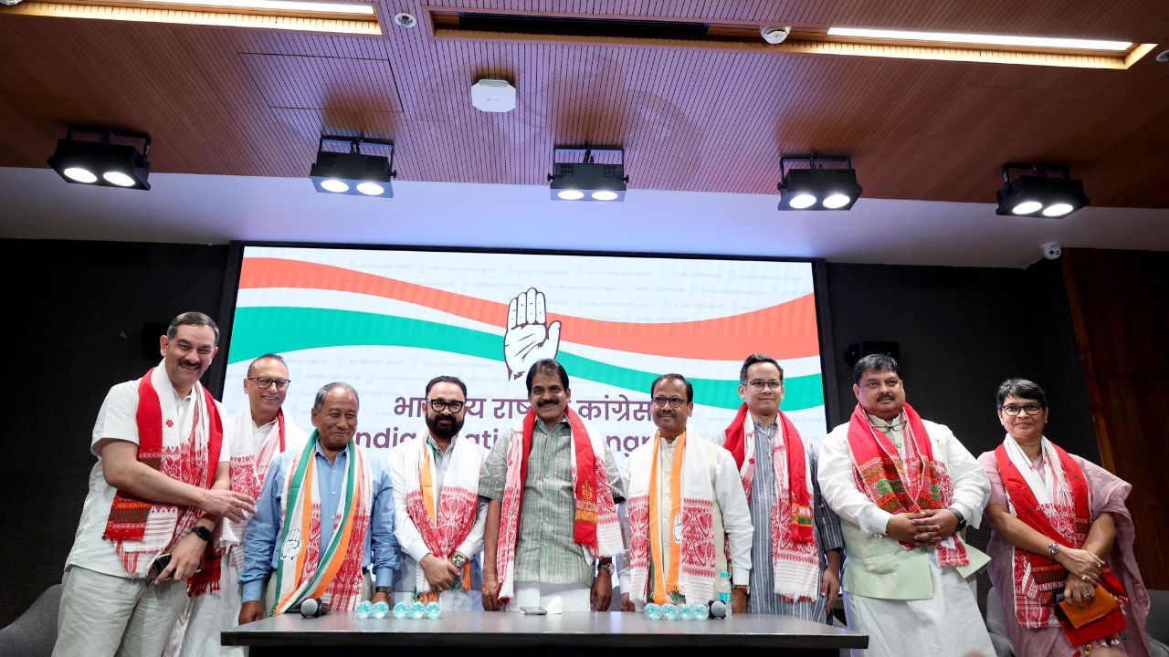 হাতী এৰি হাতত ধৰিলে সত্যব্ৰত কলিতাই, একেখন নাৱৰে যাত্ৰী বিনন্দ-মানছিং…