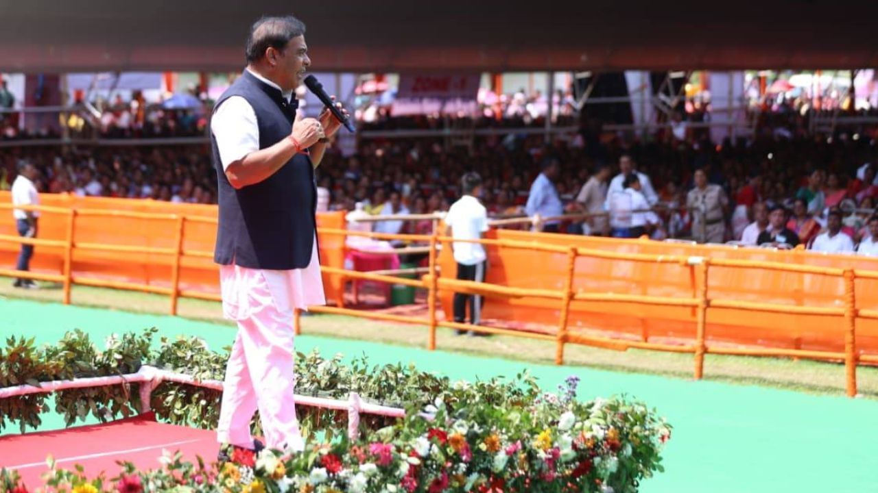 ৰাজ্যৰ ৩২ লাখ মহিলাক ‘লাখপতি বাইদেউ’লৈ উন্নীত কৰাৰ প্ৰয়াস চৰকাৰৰ, ক’লে মুখ্যমন্ত্ৰীয়ে ৰাজ্যৰ ৩২ লাখ মহিলাক ‘লাখপতি বাইদেউ’লৈ উন্নীত কৰাৰ প্ৰয়াস চৰকাৰৰ, ক’লে মুখ্যমন্ত্ৰীয়ে