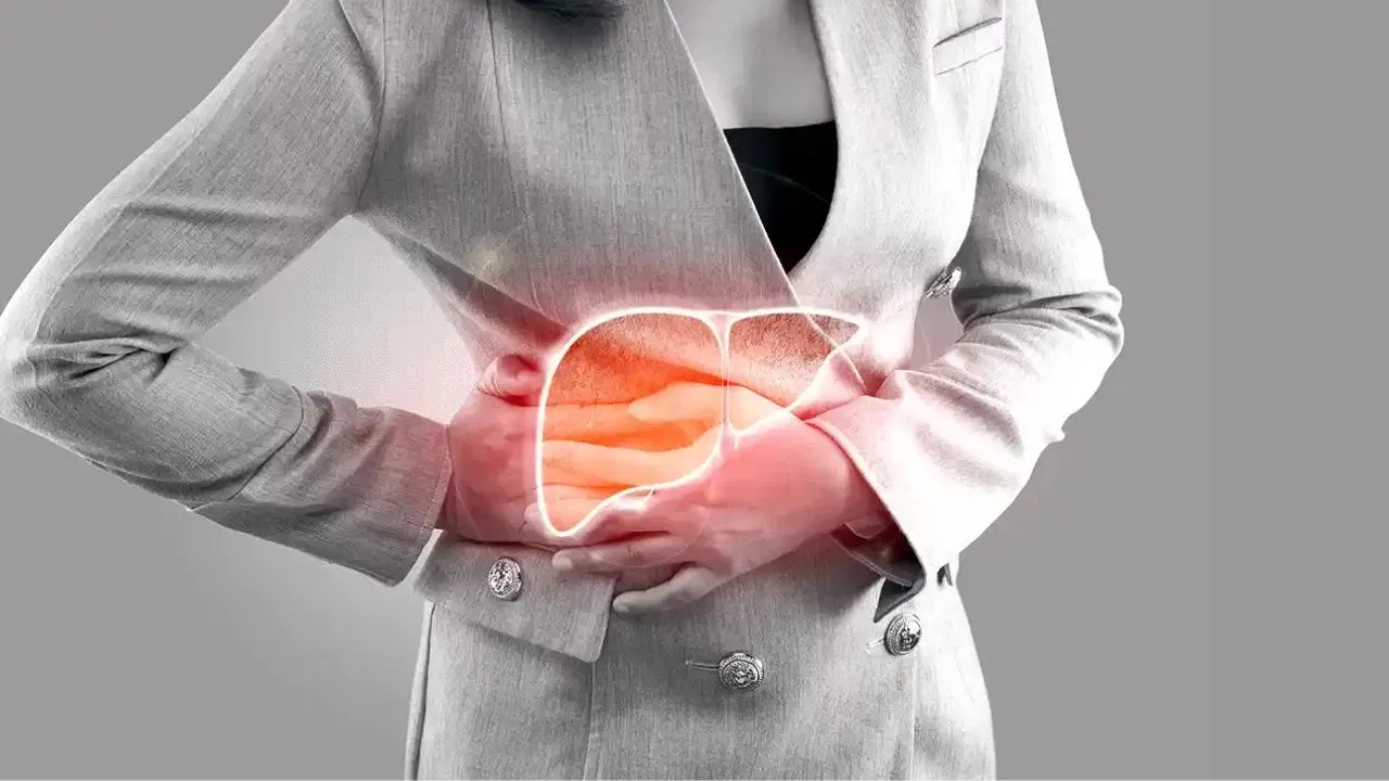 Liver Disease: যকৃত বিকল হোৱাৰ পূৰ্বে শৰীৰে দিয়ে এই সংকেত, সাৱধান হওক… Liver Disease: যকৃত বিকল হোৱাৰ পূৰ্বে শৰীৰে দিয়ে এই সংকেত, সাৱধান হওক…