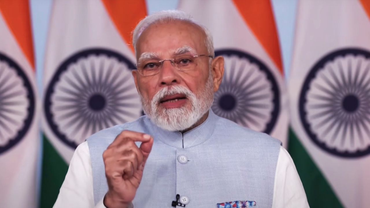 স্বদেশী মন্ত্ৰৰ পৰা দেশবাসীৰ স্বপ্ন পূৰণলৈ, থোৰতে প্ৰধানমন্ত্ৰী ভাষণৰ ১০টা গুৰুত্বপূৰ্ণ দিশ স্বদেশী মন্ত্ৰৰ পৰা দেশবাসীৰ স্বপ্ন পূৰণলৈ, থোৰতে প্ৰধানমন্ত্ৰী ভাষণৰ ১০টা গুৰুত্বপূৰ্ণ দিশ