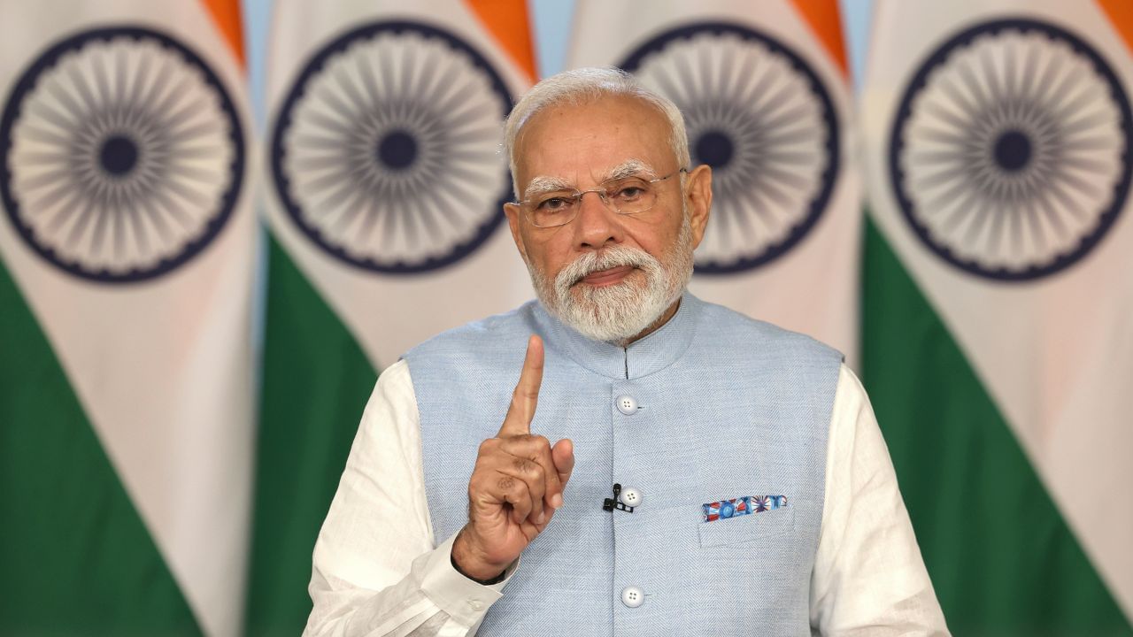 বাস্তৱায়িত ‘এক জাতি, এক কৰ’ৰ সপোনঃ GST সংস্কাৰ সন্দৰ্ভত মন্তব্য প্ৰধানমন্ত্ৰী মোদীৰ বাস্তৱায়িত ‘এক জাতি, এক কৰ’ৰ সপোনঃ GST সংস্কাৰ সন্দৰ্ভত মন্তব্য প্ৰধানমন্ত্ৰী মোদীৰ