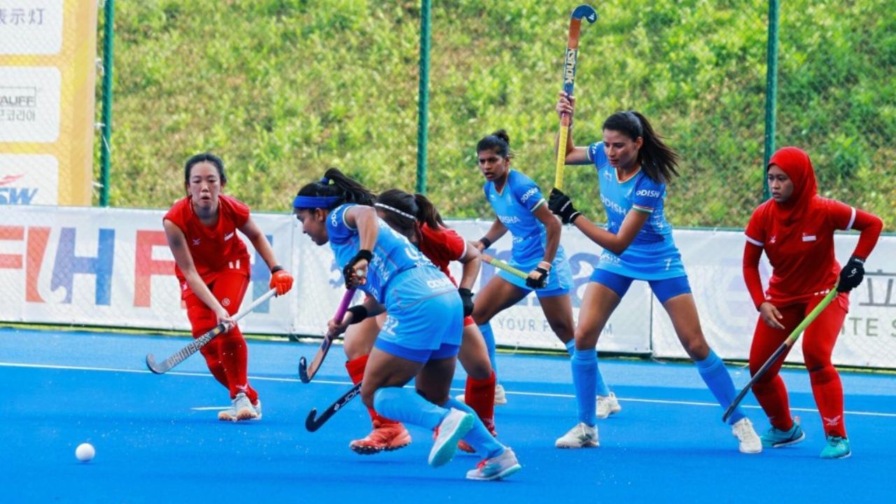 ৰাজগীৰৰ পিছত হাংঝৌতো ভাৰতীয় হকীৰ জয়জয়কাৰঃ গ’লৰ লহৰ তুলি ছিংগাপুৰক বিধ্বস্ত কৰিলে ভাৰতে