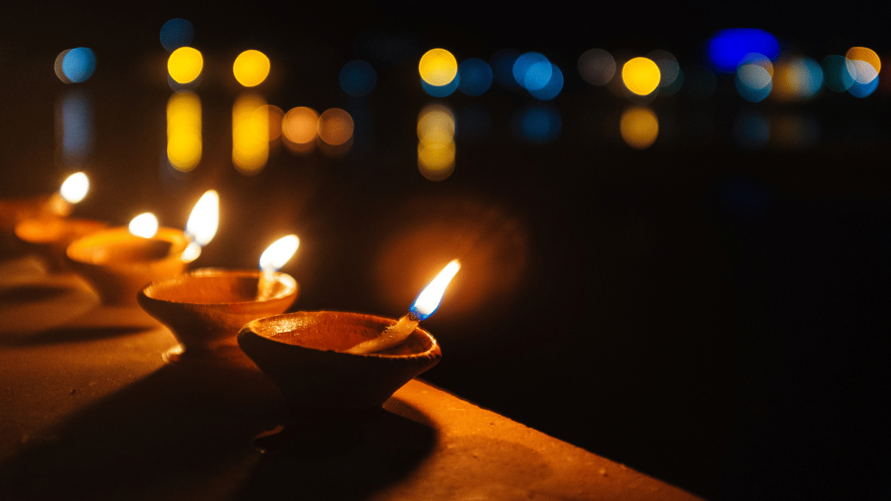 Diwali 2025: দেৱালী কেতিয়া? জানক সঠিক তাৰিখ, সময় আদি সকলো... Diwali 2025: দেৱালী কেতিয়া? জানক সঠিক তাৰিখ, সময় আদি সকলো...