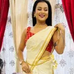 বিলাসী বাহনত উঠি ঘৰমুৱা বিতৰ্কিত নন্দিনী!