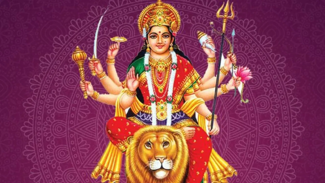 ২০২৫ চনত শাৰদীয় নৱৰাত্ৰিৰ সময়ত ঘট স্থাপনৰ বাবে দুটা শুভ সময় থাকে। এই সময়ত মা দুৰ্গাক আমন্ত্ৰণ কৰাটো শুভ বুলি গণ্য কৰা হয়।