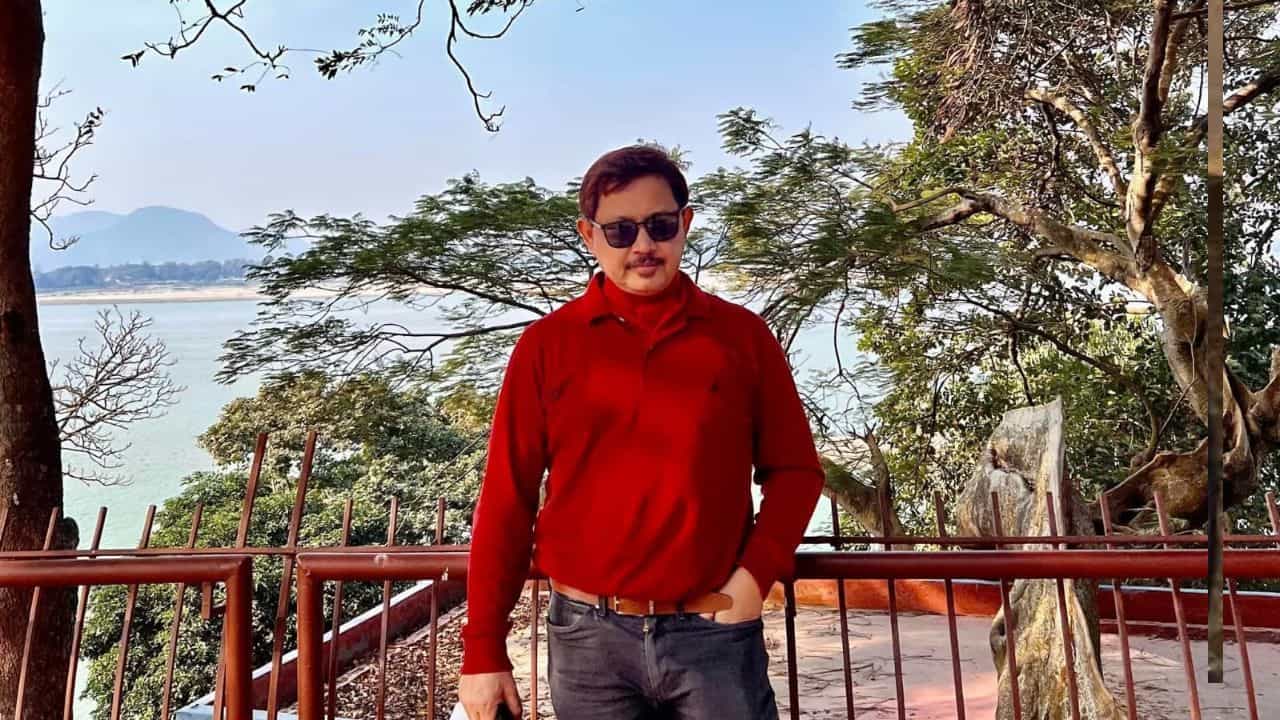 কেৱল ফেষ্টিভেলৰ বাবে নহয়, জিৰণি লবৰ বাবেহে ছিংগাপুৰলৈ গৈছিল জুবিন: শ্যামকানু মহন্ত কেৱল ফেষ্টিভেলৰ বাবে নহয়, জিৰণি লবৰ বাবেহে ছিংগাপুৰলৈ গৈছিল জুবিন: শ্যামকানু মহন্ত