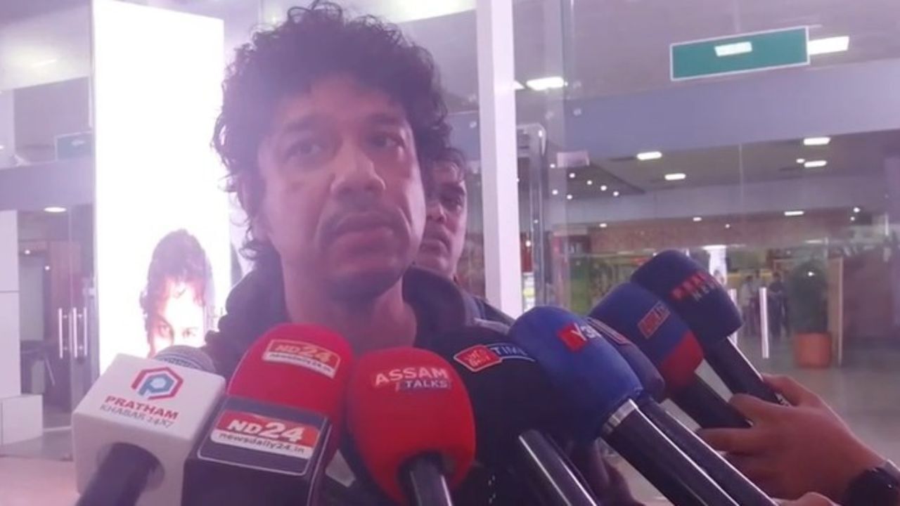 ছ’চিয়েল মিডিয়াত চলি থকা চৰ্চাক লৈ পাপনে কয়, "মই মোবাইলে অফ কৰি থৈছিলো, মই বেয়া একেবাৰে পোৱা নাই। মানুহে যি কৈছে খং আৰু দুখত কৈছে, বিচাৰিছে যে মই থকাটো, মই নথকাত খং কৰিছে। মই সকলো সময়তে থকাটো সম্ভৱ নহয়।"