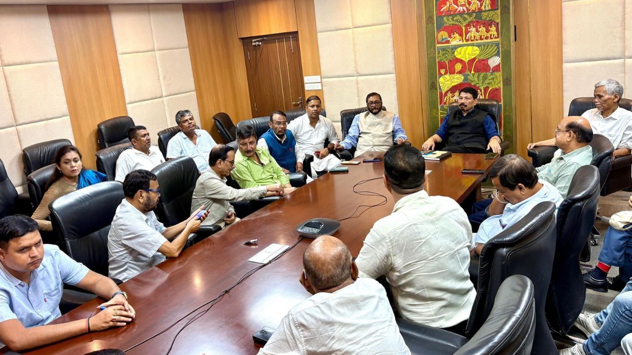 নাগৰিকত্বৰ ভিত্তিবৰ্ষৰ বিৰোধীতাৰ পৰা ট্ৰাম্পৰ শুল্ক সংশোধনীলৈ…পঢ়ক দিনটোৰ গুৰুত্বপূৰ্ণ খবৰ নাগৰিকত্বৰ ভিত্তিবৰ্ষৰ বিৰোধীতাৰ পৰা ট্ৰাম্পৰ শুল্ক সংশোধনীলৈ…পঢ়ক দিনটোৰ গুৰুত্বপূৰ্ণ খবৰ
