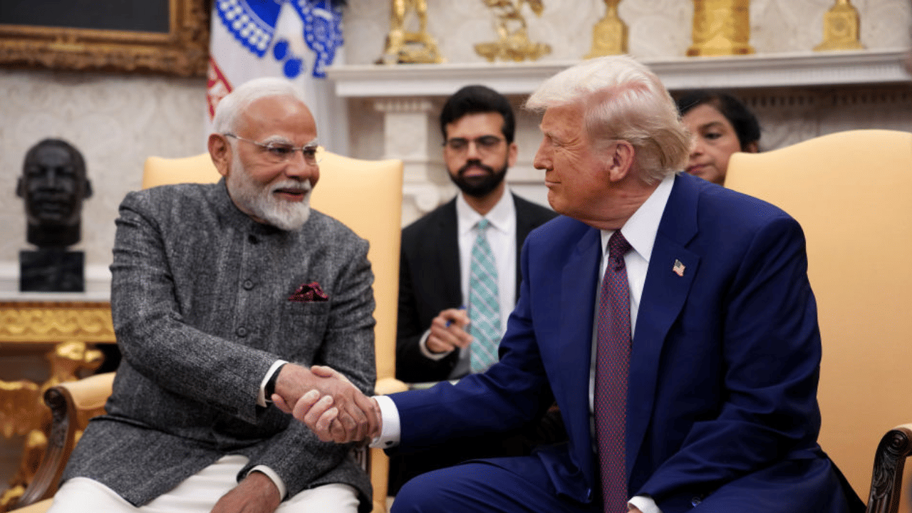 পাকিস্তানক আঘাত! কাশ্মীৰ বিষয়টোৰ ওপৰত আমেৰিকাৰ ডাঙৰ মন্তব্য, ক’লে- আমি আগ্ৰহী নহয়…