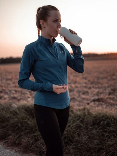 শীতকালত দিনটোত কিমান পানী খাব লাগে? ৯৯% লোকে নাজানে সঠিক উত্তৰ