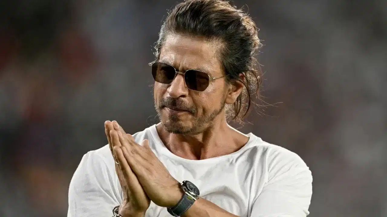 Shahrukh khan Net Worth: বিশ্বৰ ধনী অভিনেতাৰ তালিকাত শ্বাহৰুখ খানৰ নাম, সম্পত্তিৰ পৰিমাণ কিমান, জানক... Shahrukh khan Net Worth: বিশ্বৰ ধনী অভিনেতাৰ তালিকাত শ্বাহৰুখ খানৰ নাম, সম্পত্তিৰ পৰিমাণ কিমান, জানক...