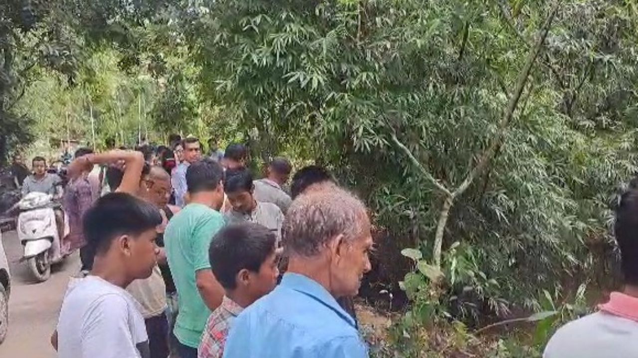 দুৰ্ঘটনাত গুৰুতৰভাৱে আহত হৈছিল ভগামুখ আৰক্ষী থানাৰ ভাৰপ্ৰাপ্ত আৰক্ষী বিষয়া সত্যন্দ্ৰ মালাকাৰ, উপ পৰিদৰ্শক মৰমী নাথ, স্থানীয় ব্যক্তি পৱন গগৈ, এজন কামণ্ড আৰু দুজন আৰক্ষী কনিষ্টবল। চিকিৎসালয়ত মৃত্যু হয় ভাৰপ্ৰাপ্ত আৰক্ষী বিষয়া সত্যন্দ্ৰ মালাকাৰৰ।