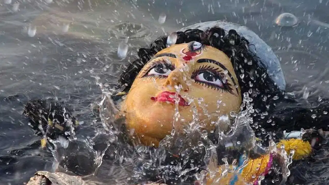 Vijayadashami Wishes 2025: এইদৰে সকলোলৈ প্ৰেৰণ কৰক বিজয়া দশমীৰ শুভকামনা....