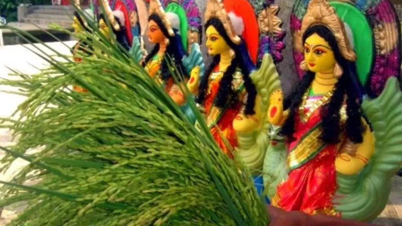 ৬ অক্টোবৰ নে ৭ অক্টোবৰ, কোনদিনা লক্ষ্মী পূজা কৰিলে মনৰ ইচ্ছা পূৰণ হ’ব?