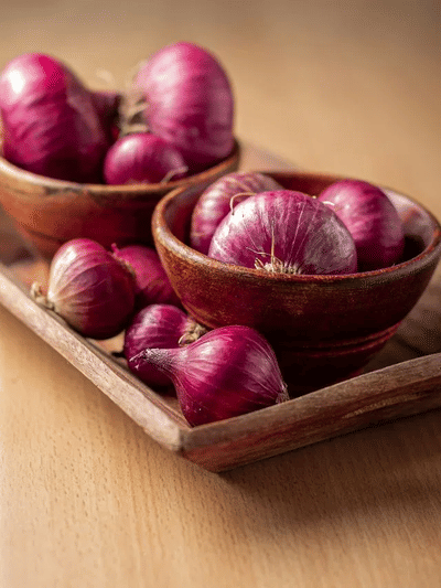 কেঁচা পিঁয়াজৰ উপকাৰী গুণসমূহ জানেনে? জানক সকলো…