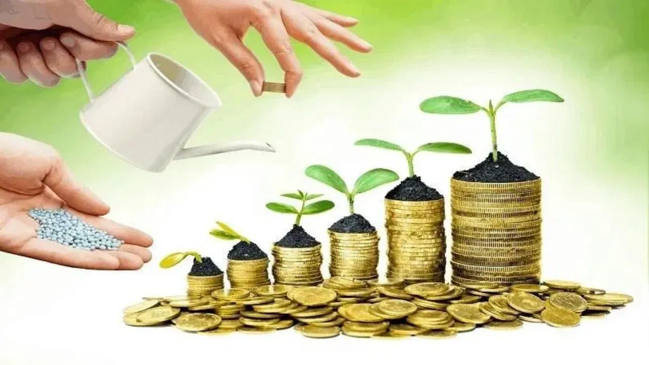 EPF ত বিনিয়োগ কৰিলে আপুনি ধাৰা 80C ৰ অধীনত কৰ সুবিধা লাভ কৰাৰ অধিকাৰ পাব, আৰু সমগ্ৰ মেচিউৰিটিৰ পৰিমাণ কৰমুক্ত। অৱশ্যে আৰ ডিৰ ওপৰত উপাৰ্জন কৰা সুত কৰযোগ্য। আৰ ডিয়ে উলিওৱাৰ ক্ষেত্ৰত নমনীয়তা প্ৰদান কৰে। আপুনি সোনকালে ধন উলিয়াব পাৰে, আনহাতে ইপিএফ উলিওৱাটো নিৰ্দিষ্ট পৰিস্থিতিতহে সম্ভৱ।