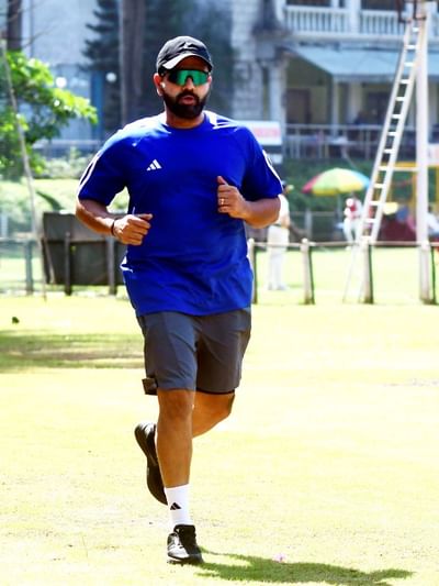 দক্ষিণ আফ্ৰিকা শৃংখলাৰ প্ৰাকক্ষণত অনুৰাগীলৈ ডাঙৰ খবৰ, প্ৰত্যাৱৰ্তন ঘটিব ৰোহিত শৰ্মাৰ!