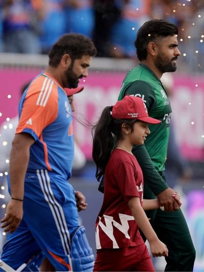 ৰোহিতৰ নামত আৰু নাথাকিল এই বিশ্ব অভিলেখ, ভংগ কৰিলে পাকিস্তানৰ বাবৰে ৰোহিতৰ নামত আৰু নাথাকিল এই বিশ্ব অভিলেখ, ভংগ কৰিলে পাকিস্তানৰ বাবৰে