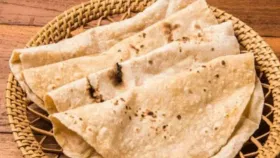 বাতবিষৰ পৰা ওজন নিয়ন্ত্ৰণলৈ...এইদৰে ৰুটি খালে পাব দুগুণ সুফল!