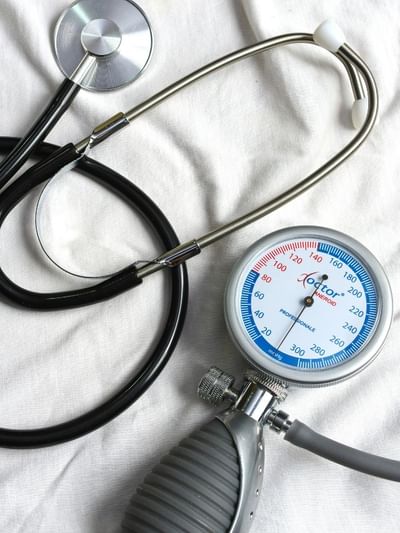 আপোনাৰো আছে নেকি উচ্চ ৰক্তচাপৰ সমস্যা? পুৱা গঢ়ি তোলক এনে অভ্যাস, পাব সকাহ