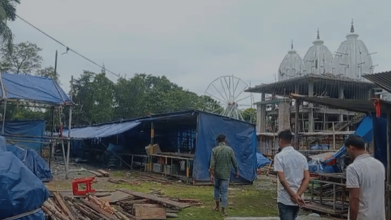 ইয়াৰোপৰি বাকী কেইদিনো বিভিন্ন অনুষ্ঠানৰ আয়োজন কৰা হৈছে। উল্লেখ্য যে, নামনি অসমৰ অন্যতম ৰাস মহোৎসৱ পলাশবাৰী ৰাস মহোৎসৱ। প্ৰতিবাৰেই ধুম ধামেৰে পলাশবাৰীত ৰাস মহোৎসৱৰ আয়োজন কৰা হয়।