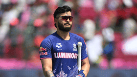 IND vs SA: দক্ষিণ আফ্ৰিকাৰ বিৰুদ্ধে শৃংখলাৰ বাবে ভাৰতীয় ক্ৰিকেট দল ঘোষণা, স্থান লাভ ৰিয়ান পৰাগৰ…...