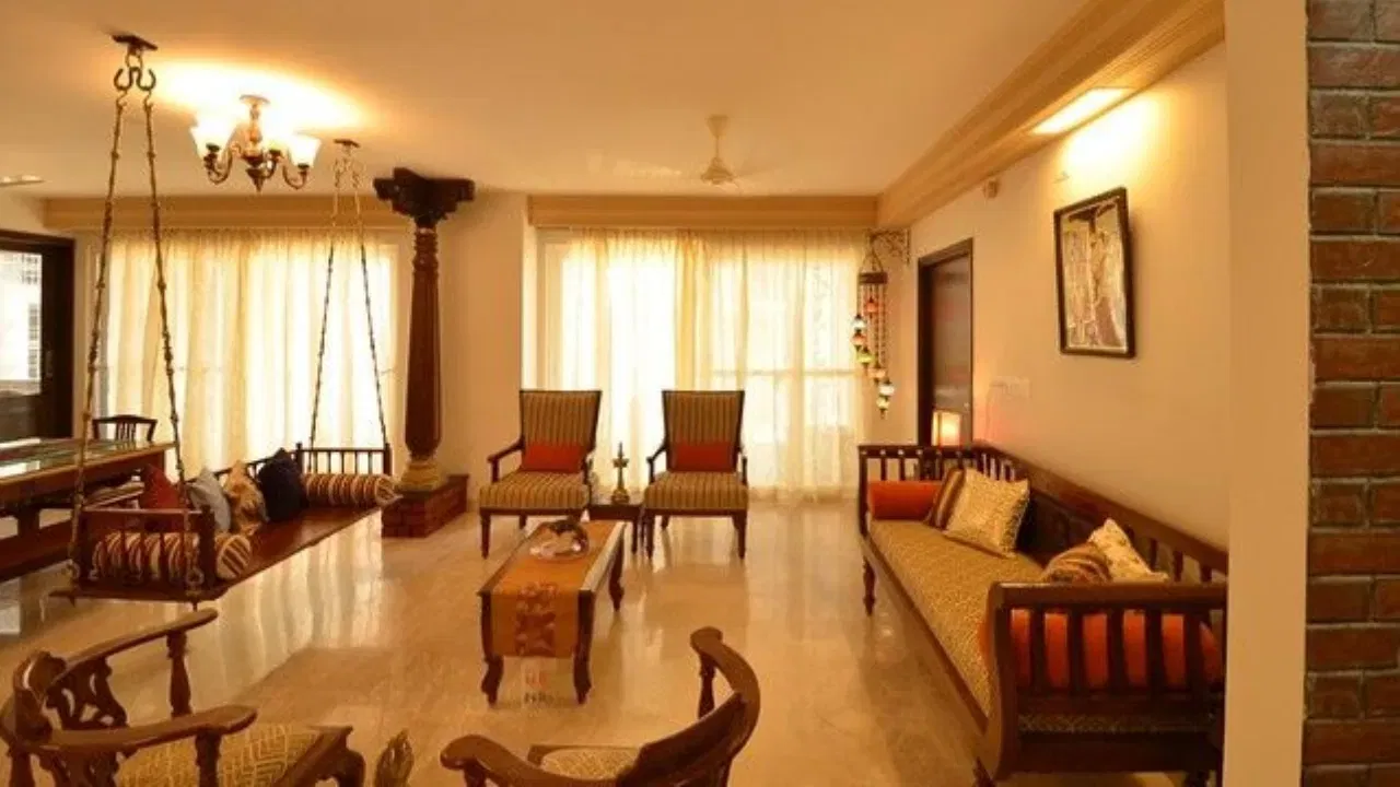 উত্তৰ-পূব কোণ পৰিষ্কাৰ কৰি ৰাখক আৰু বাস্তুৰ দোষ পৰিহাৰ কৰক। এই দিশটো এঢলীয়া কৰি ঋণ ৰেহাইৰ ক্ষেত্ৰত সহায়ক বুলি গণ্য কৰা হয়। ঘৰৰ মাজভাগ সদায় খালী ৰাখক, আৰু তাত কোনো ধৰণৰ গধুৰ বস্তু বা মাটিৰ তলৰ টেংক নিৰ্মাণ নকৰিব।