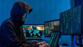 হোৱাটছএপত অহা নৱবৰ্ষৰ শুভেচ্ছা ভৰা মেছেজ খোলাৰ পূৰ্বে সাৱধান হওক