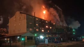 নামৰূপ সাৰ কাৰখানত বিধ্বংসী অগ্নিকাণ্ড, সম্পূৰ্ণৰূপে ভস্মীভূত হয় এয়াৰ কম্পেছৰ...