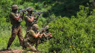 চিকেনছ নেকক লৈ বাংলাদেশৰ ভাবুকিৰ মাজতে মিজোৰামত ভাৰতীয় সেনাই কৰিলে এই কাম