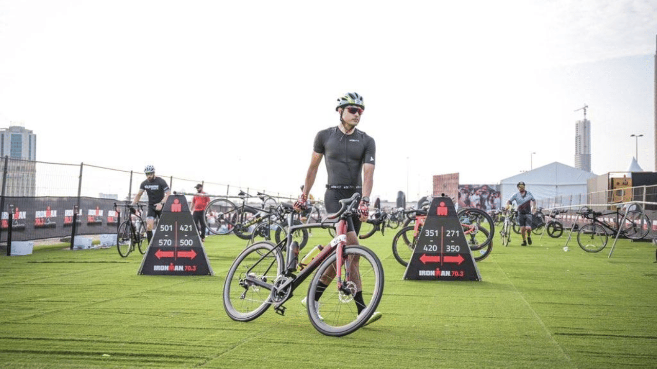 মুখ্যমন্ত্ৰীয়ে সামাজিক মাধ্যমত লিখে যে,এগৰাকী গৌৰৱী পিতৃৰ অনুভৱেৰে। ৫ ডিচেম্বৰ, শুকুৰবাৰে পুত্ৰ নন্দিলে বাহৰেইনত আইৰনমেন ৭০.৩ সম্পূৰ্ণ কৰে। এক কষ্টকৰ ১.৯ কিলোমিটাৰ সাঁতোৰ, ৯০ কিলোমিটাৰ চাইকেল আৰু ২১.১ কিলোমিটাৰ দৌৰ-- এই সকলোখিনি একেটা উদ্যমেৰে সফলতাৰে সমাপ্ত কৰে। মাত্ৰ ৩-৪ মাহৰ প্ৰস্তুতিৰে এইখিনি তেওঁ ৬ ঘণ্টা ৪৮ মিনিটত সম্পূৰ্ণ কৰিছিল।