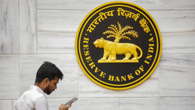 RBI New Rules: বেংকত টকা জমা আছে নেকি? চেভিংছ একাউন্ট আৰু FD ৰ ক্ষেত্ৰত নতুন নিয়ম RBI ৰ…...