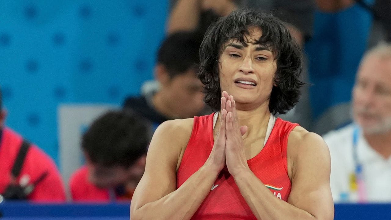 Vinesh Phogat Retirement U Turn