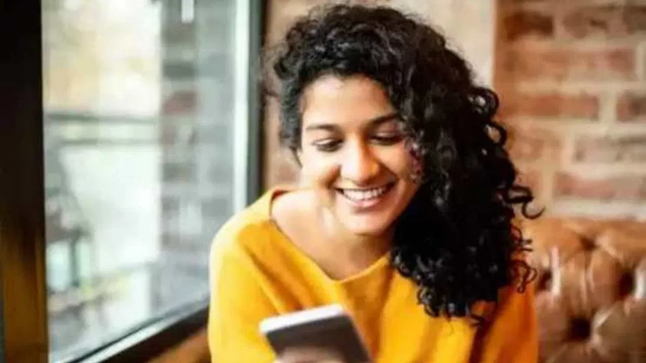 Airtel 3999 Plan: এই এয়াৰটেল প্লেনত ২.৫জিবি দৈনিক ডাটা, প্ৰতিদিনে ১০০ এছএমএছ, আৰু আনলিমিটেড কলিং বেনিফিটও আছে। (ফটো: Freepik)