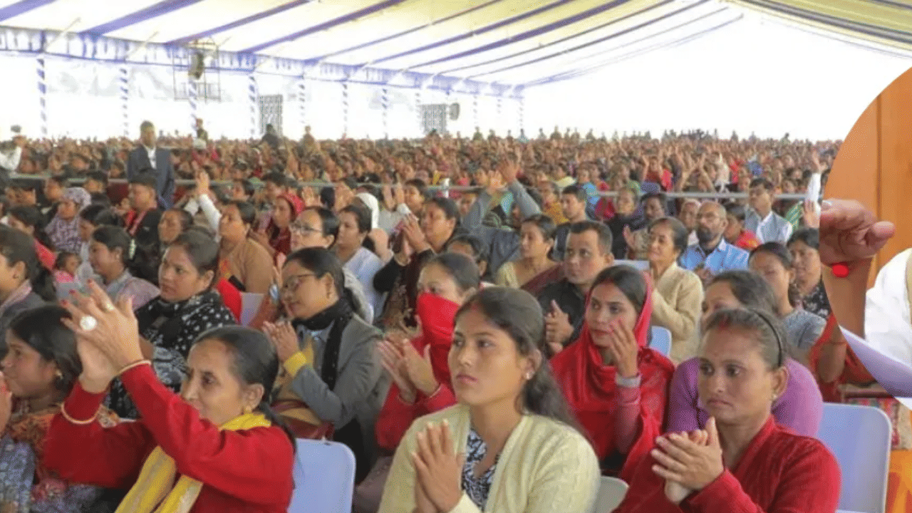 লাখ লাখ অৰুণোদয় হিতাধিকাৰীৰ বাবে ভাল খবৰ। লাভ কৰিব একেলগে ৮ হাজাৰ টকা। ১ জানুৱাৰী, ২০২৬ ত মুখ্যমন্ত্ৰী হিমন্ত বিশ্ব শৰ্মাই ঘোষণা কৰে যে, ২০ ফেব্ৰুৱাৰীত ৮০০০ টকা লাভ কৰিব হিতাধিকাৰীয়ে। ইয়াৰে ৩ হাজাৰ টকা বিশেষ উপহাৰ।
